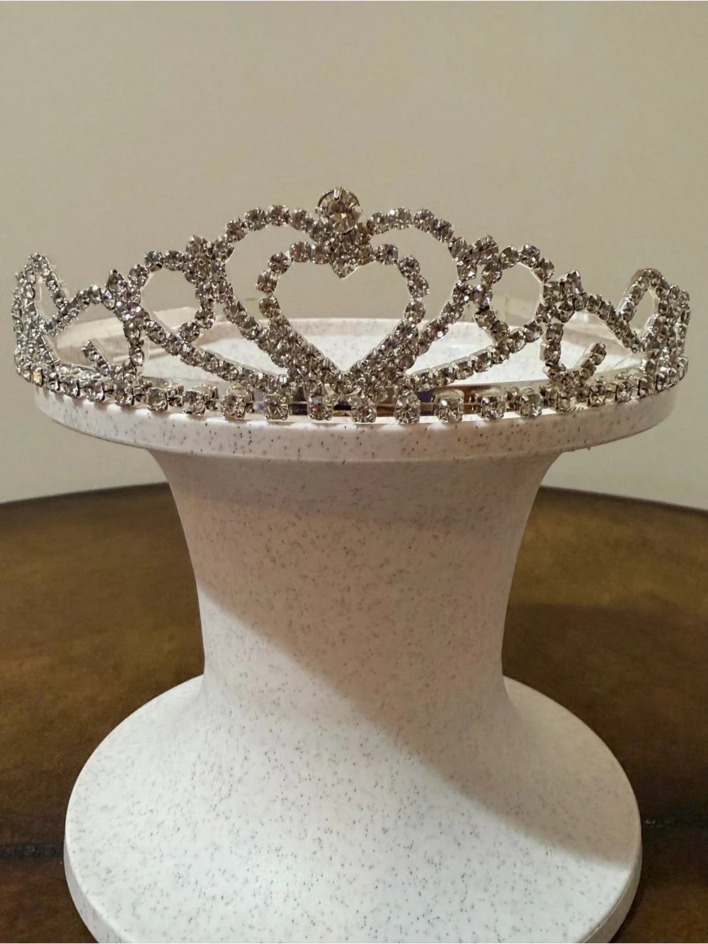 NEW WITH TAGS AUTHENTIC ARRIBAS DISNEY PRINCESS WEDDING PARTY TIARA WITH COMBS 👑